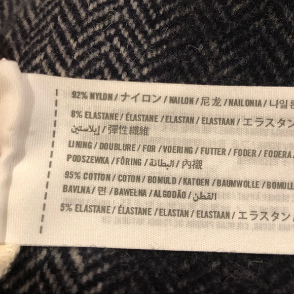 Hollister Crop Top - Picture 9 of 11